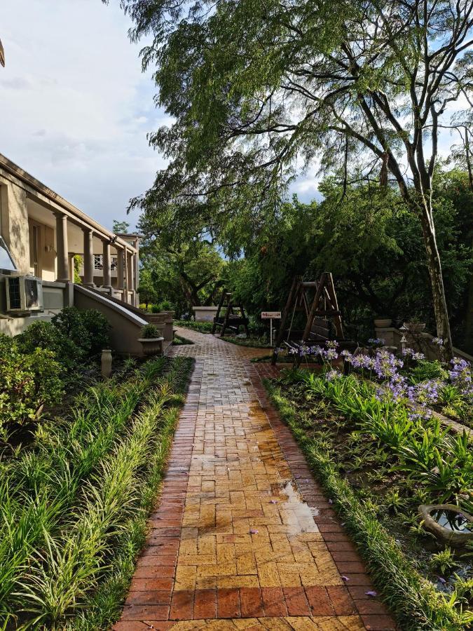 Peaches & Cream Bed & Breakfast 레이디스미스 외부 사진
