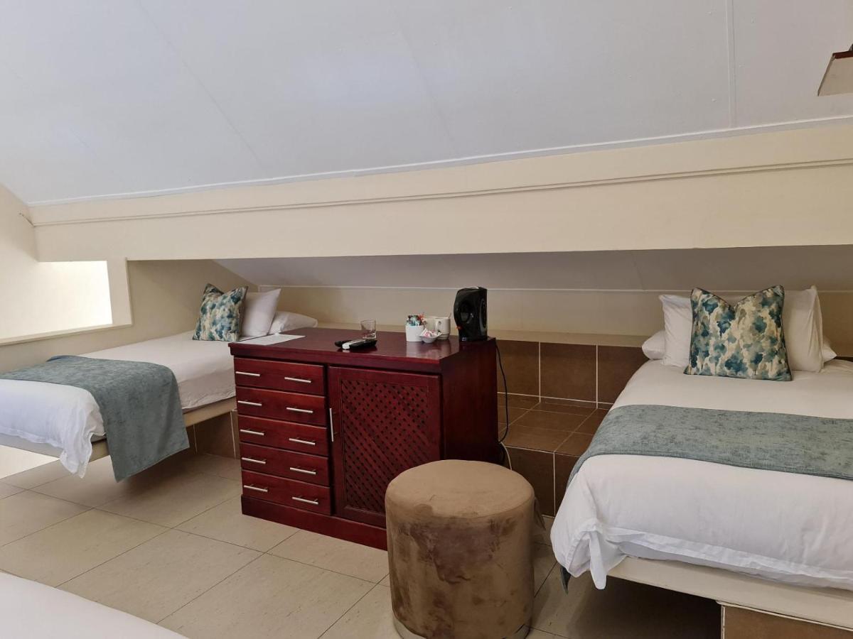 Peaches & Cream Bed & Breakfast 레이디스미스 외부 사진